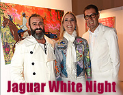„Jaguar White Night“ am 20.06.2015 in der Wandelhalle in Bad Wiessee am Tegernsee: VIPs feiern „White Night“ und Sommerbeginn am Tegernsee  (©Foto: Hannes Magerstädt)